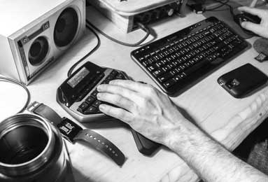 申花主帅报名参加宝山业余网球赛 赛程显示刚下飞机就奔赴赛场